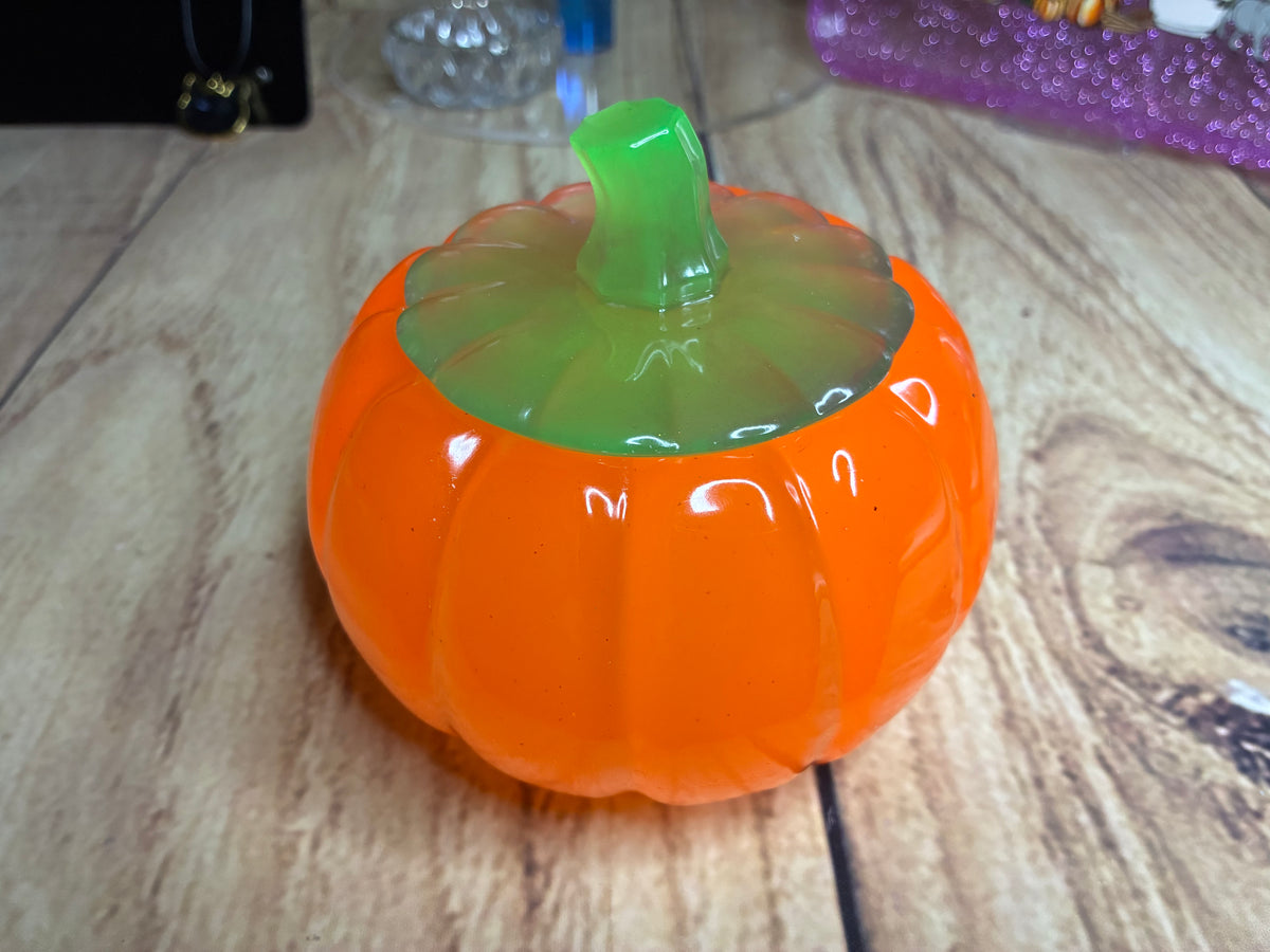 🎃 Glow-in-the-Dark Pumpkin Resin Trinket Jar